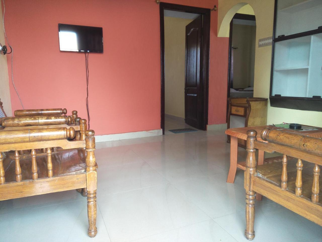 Coorg Villas Tulsa Exterior foto