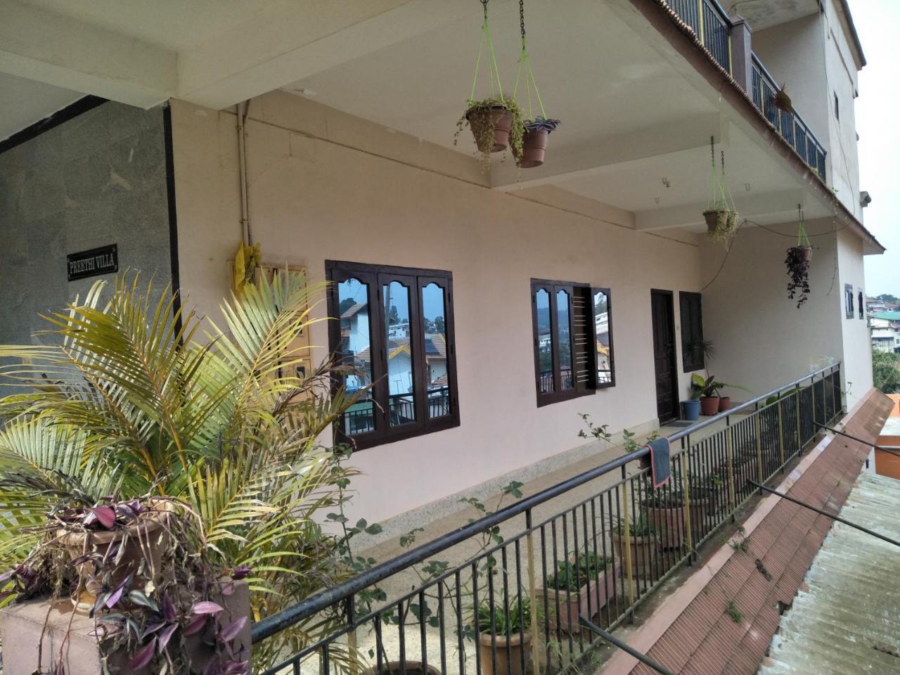 Coorg Villas Tulsa Exterior foto
