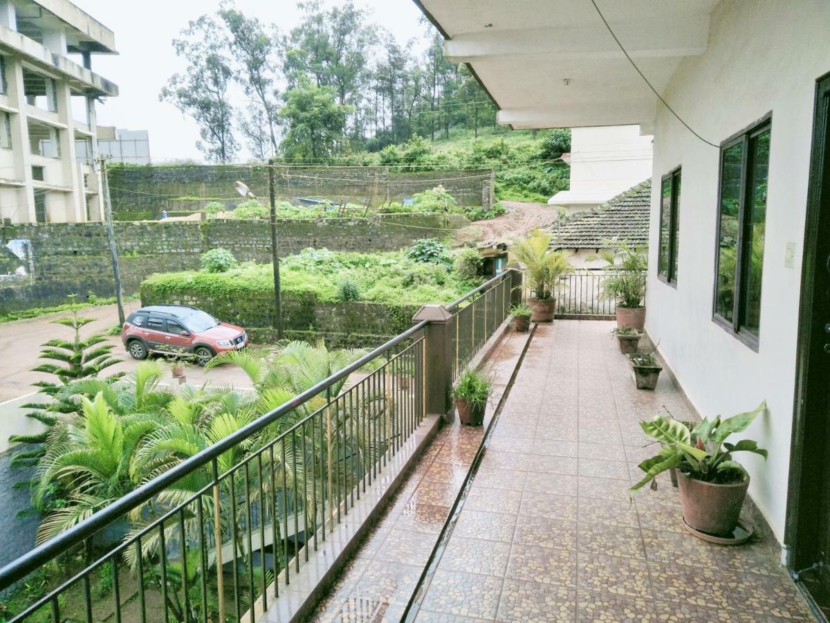 Coorg Villas Tulsa Exterior foto